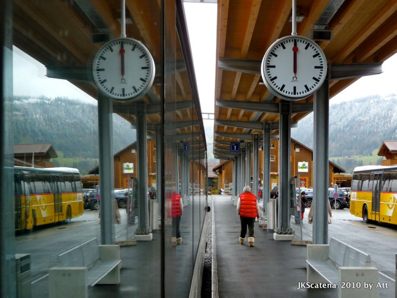 Switzerland: Noon - nooN