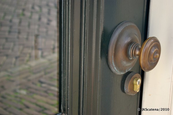 Amsterdam: Door knob