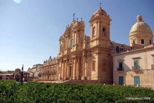 Noto: Piazza del Duomo