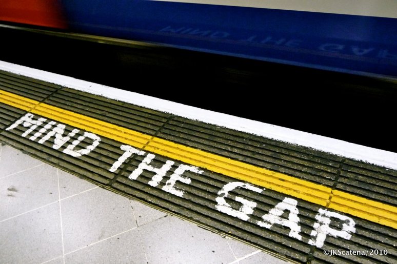 London: Tube, Mind the gap